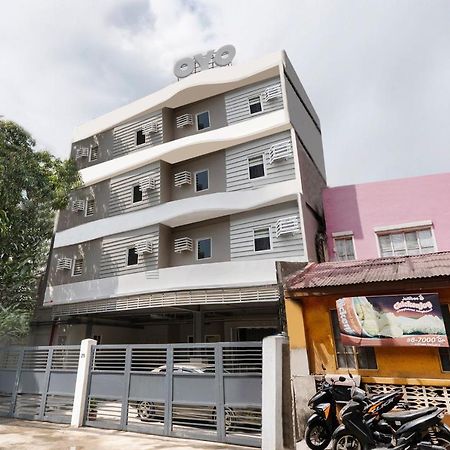 Super Oyo 515 Finnex Hotel Mandaluyong Dış mekan fotoğraf