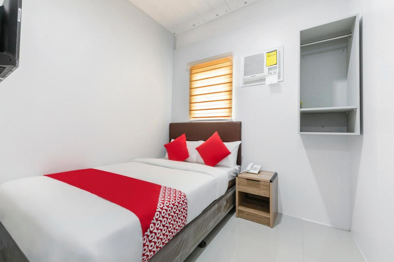 Super Oyo 515 Finnex Hotel Mandaluyong Dış mekan fotoğraf