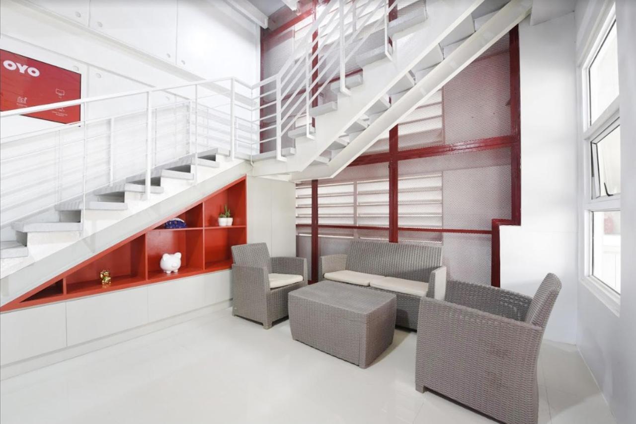 Super Oyo 515 Finnex Hotel Mandaluyong Dış mekan fotoğraf